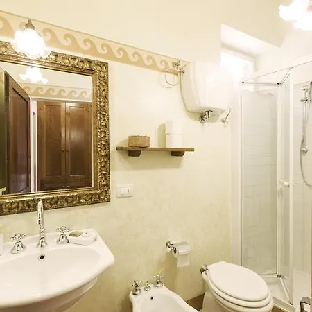 丽城公寓 * 哥尔顿